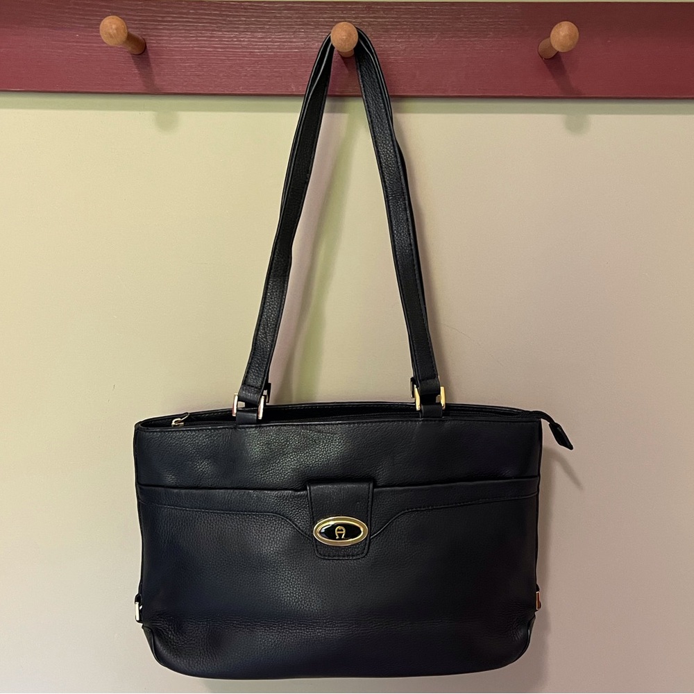 Aigner large black purse